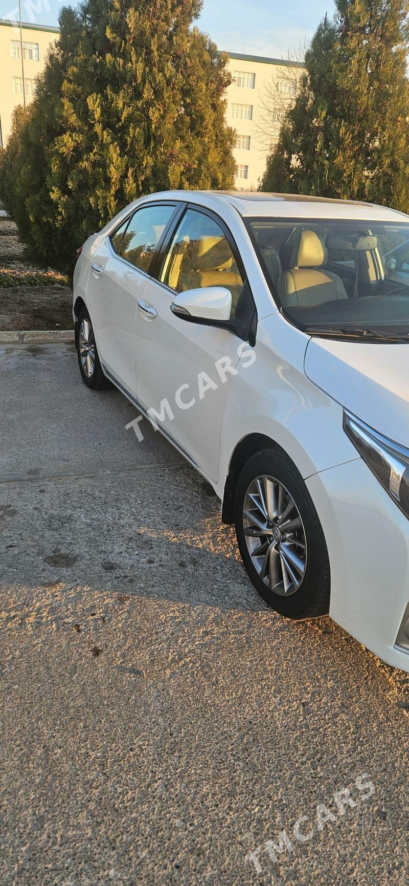 Toyota Corolla 2014 - 240 000 TMT - Ак-Бугдайский этрап - img 5