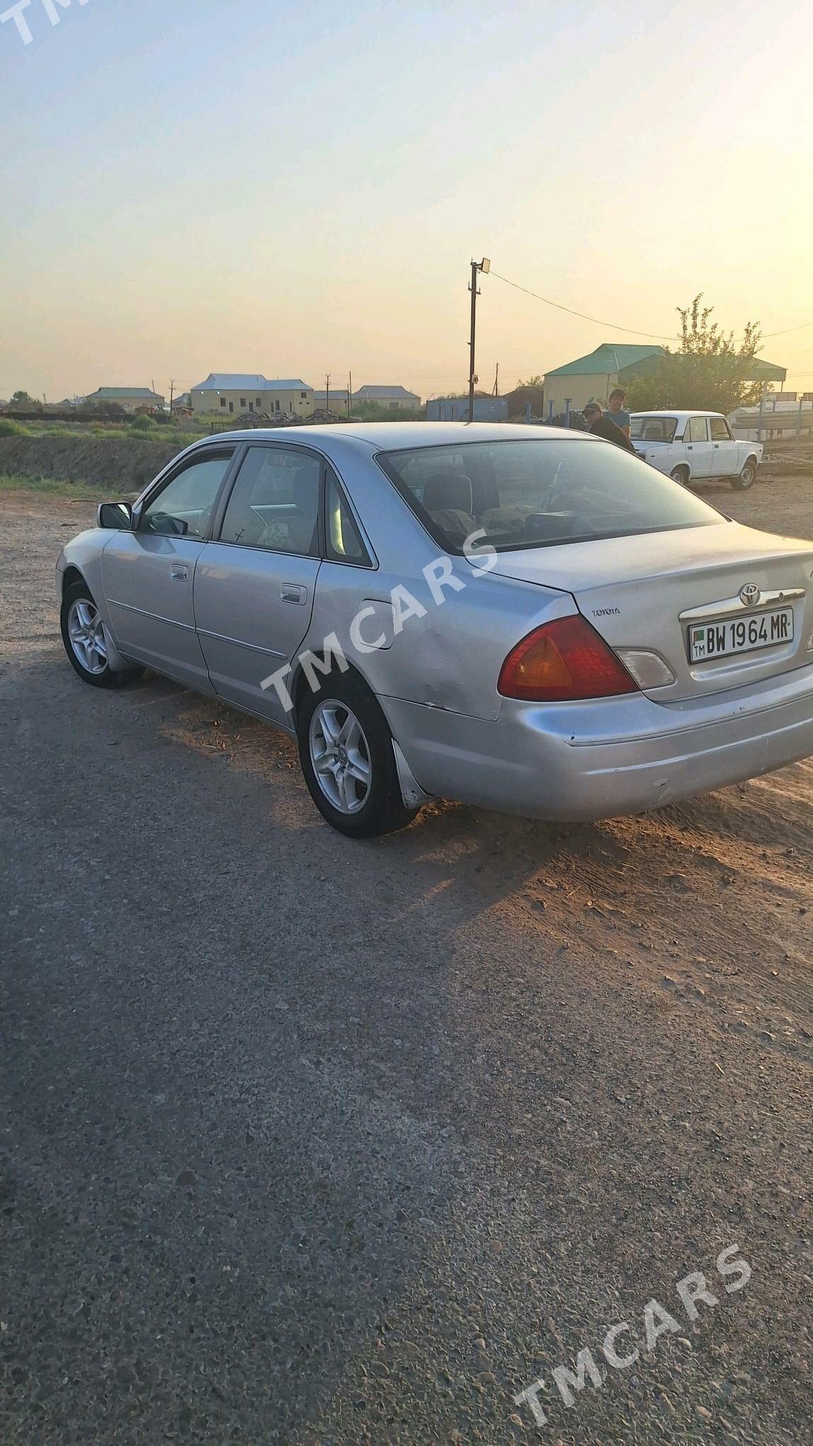 Toyota Avalon 2001 - 140 000 TMT - Мары - img 3