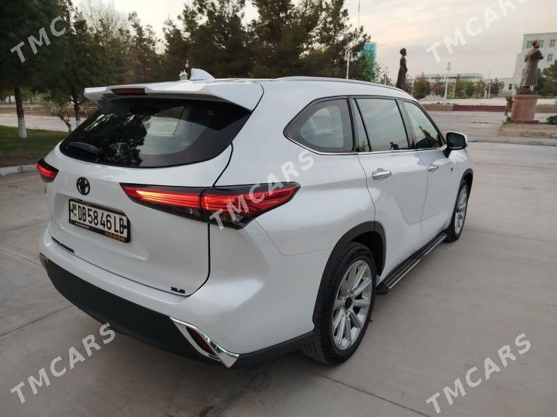 Toyota Highlander 2022 - 540 000 TMT - Türkmenabat - img 10
