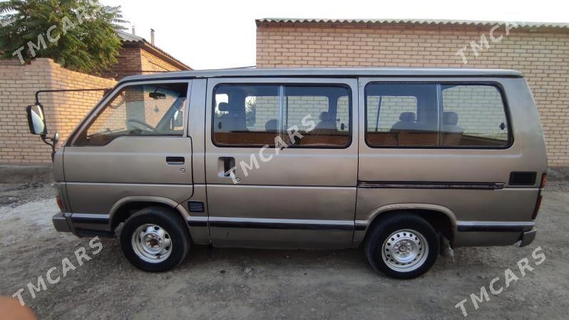 Toyota Hiace 1987 - 40 000 TMT - Mary - img 4