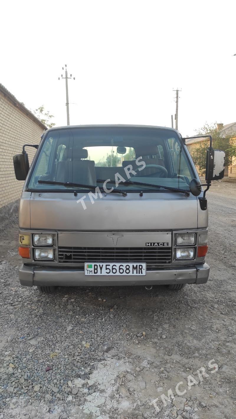 Toyota Hiace 1987 - 40 000 TMT - Mary - img 2