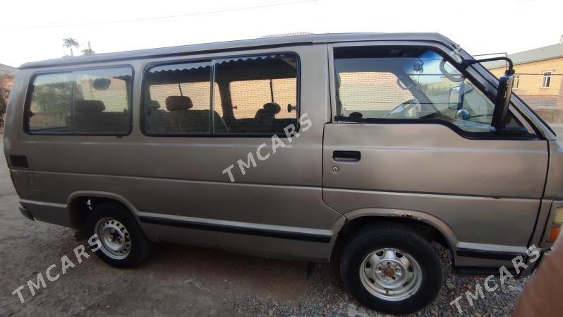 Toyota Hiace 1987 - 40 000 TMT - Mary - img 3