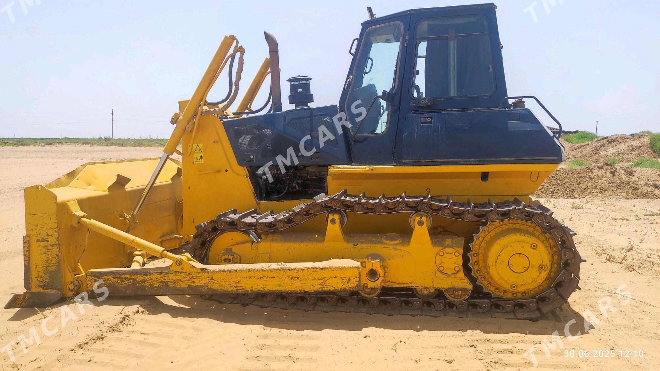 Komatsu D65EX-17 2007 - 580 000 TMT - Ашхабад - img 2