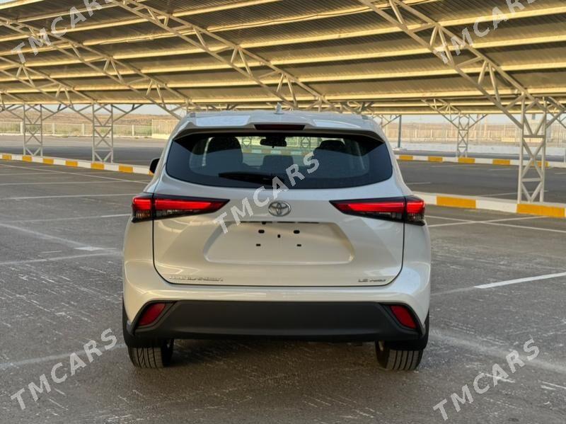 Toyota Highlander 2021 - 531 000 TMT - Ашхабад - img 2