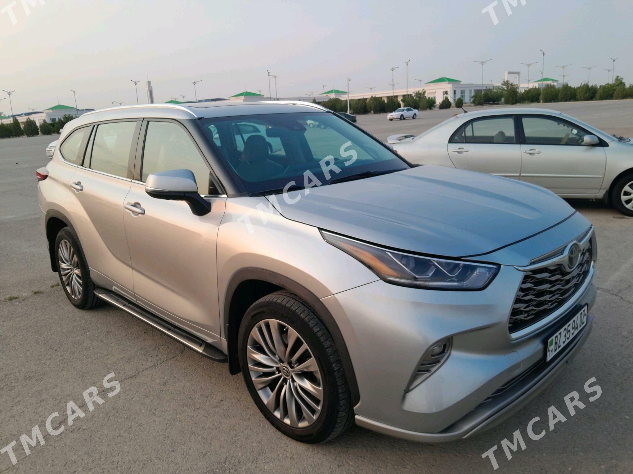 Toyota Highlander 2020 - 620 000 TMT - Дашогуз - img 4