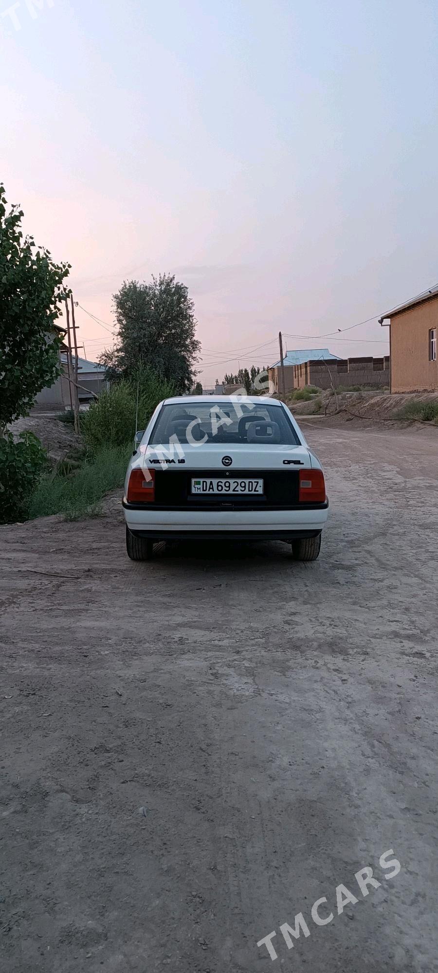 Opel Vectra 1991 - 35 000 TMT - Gurbansoltan Eje - img 3
