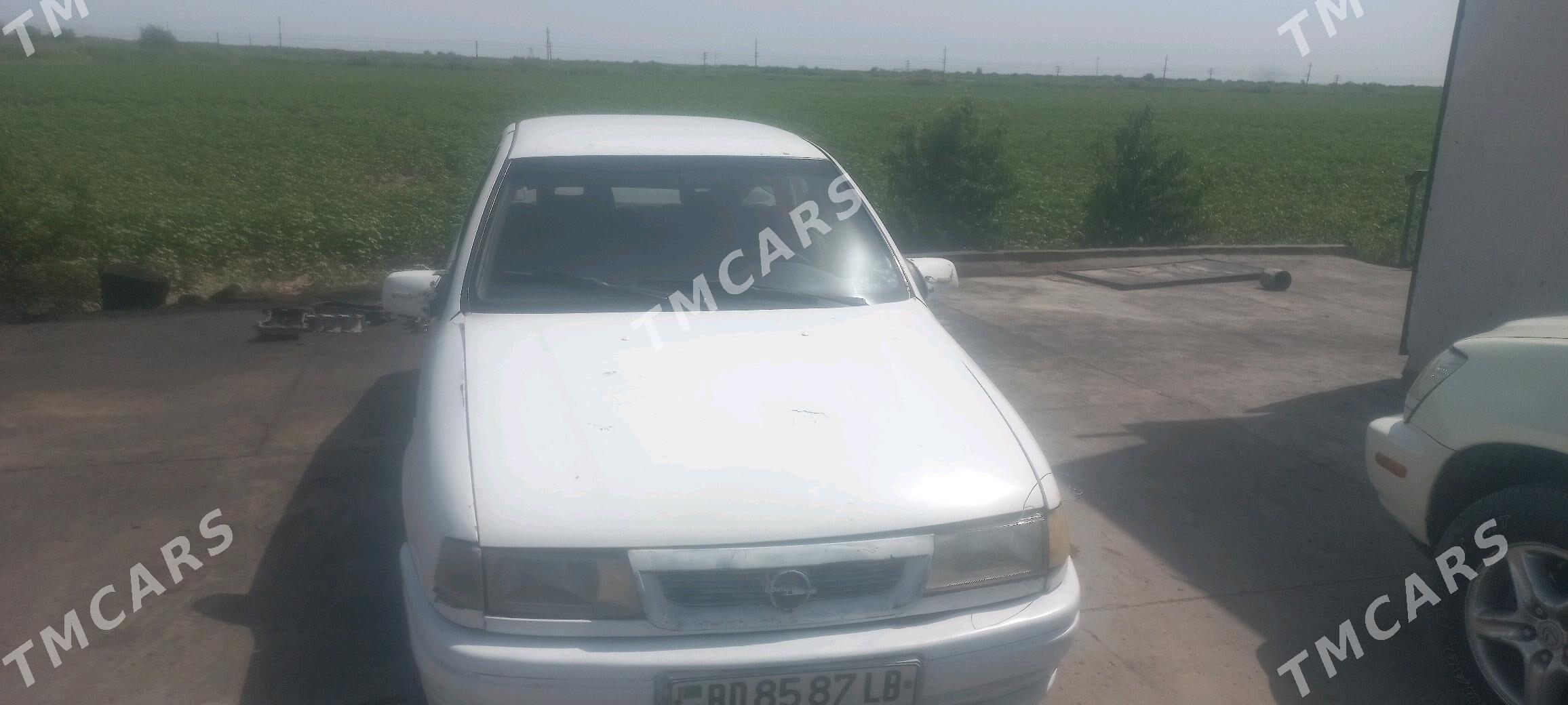 Opel Vectra 1995 - 18 000 TMT - Dänew - img 5