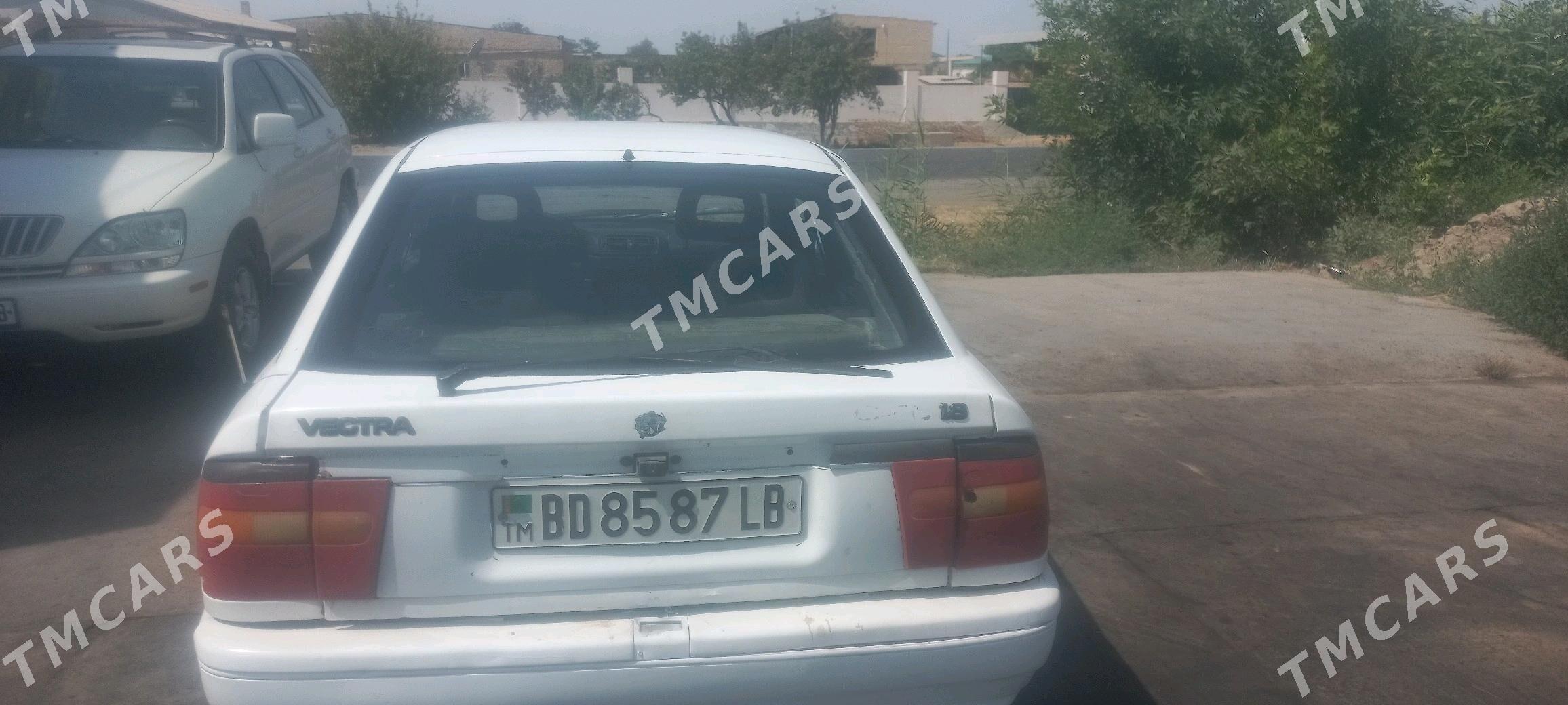 Opel Vectra 1995 - 18 000 TMT - Dänew - img 4