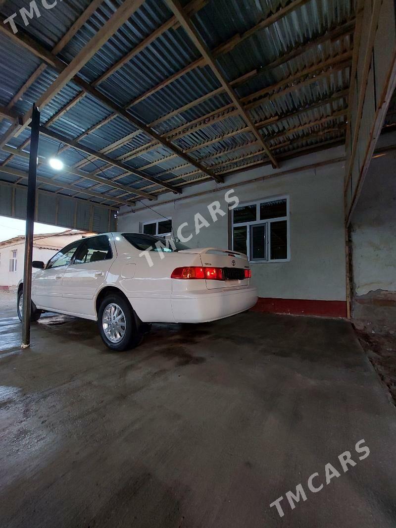 Toyota Camry 2000 - 150 000 TMT - Köneürgenç - img 4