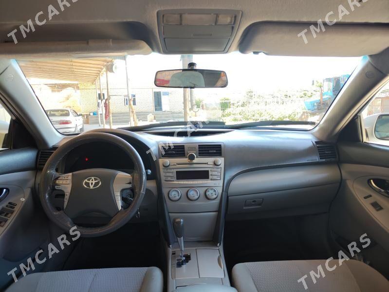 Toyota Camry 2010 - 170 000 TMT - Мургап - img 6