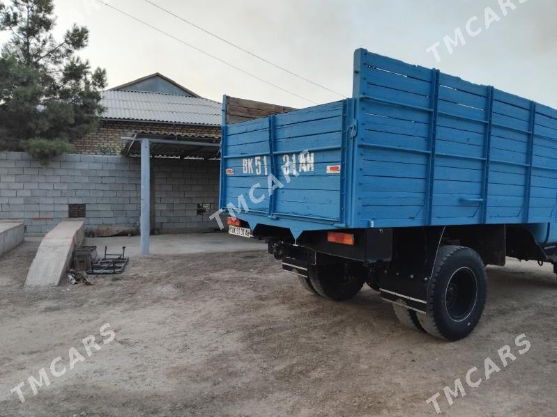 Zil 130 1992 - 50 000 TMT - Бабадайхан - img 3