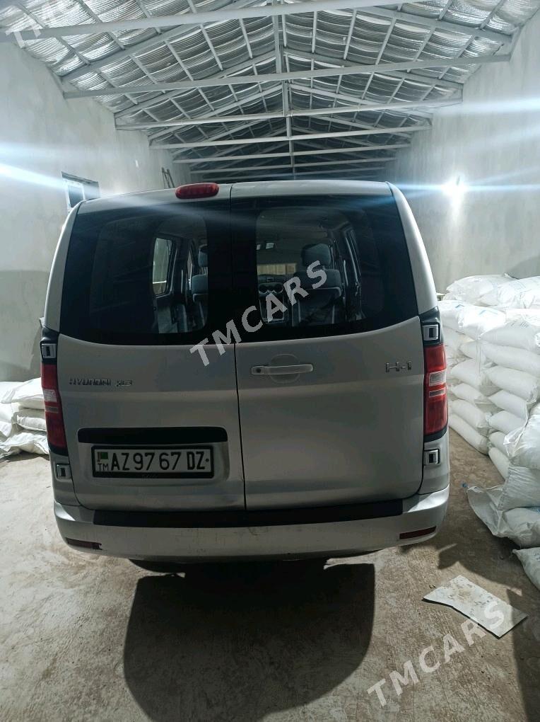 Hyundai H-1 2012 - 199 000 TMT - Türkmenbaşy etr. - img 4