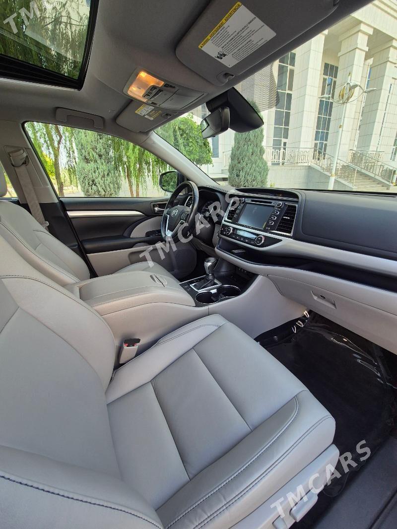 Toyota Highlander 2019 - 490 000 TMT - Aşgabat - img 7