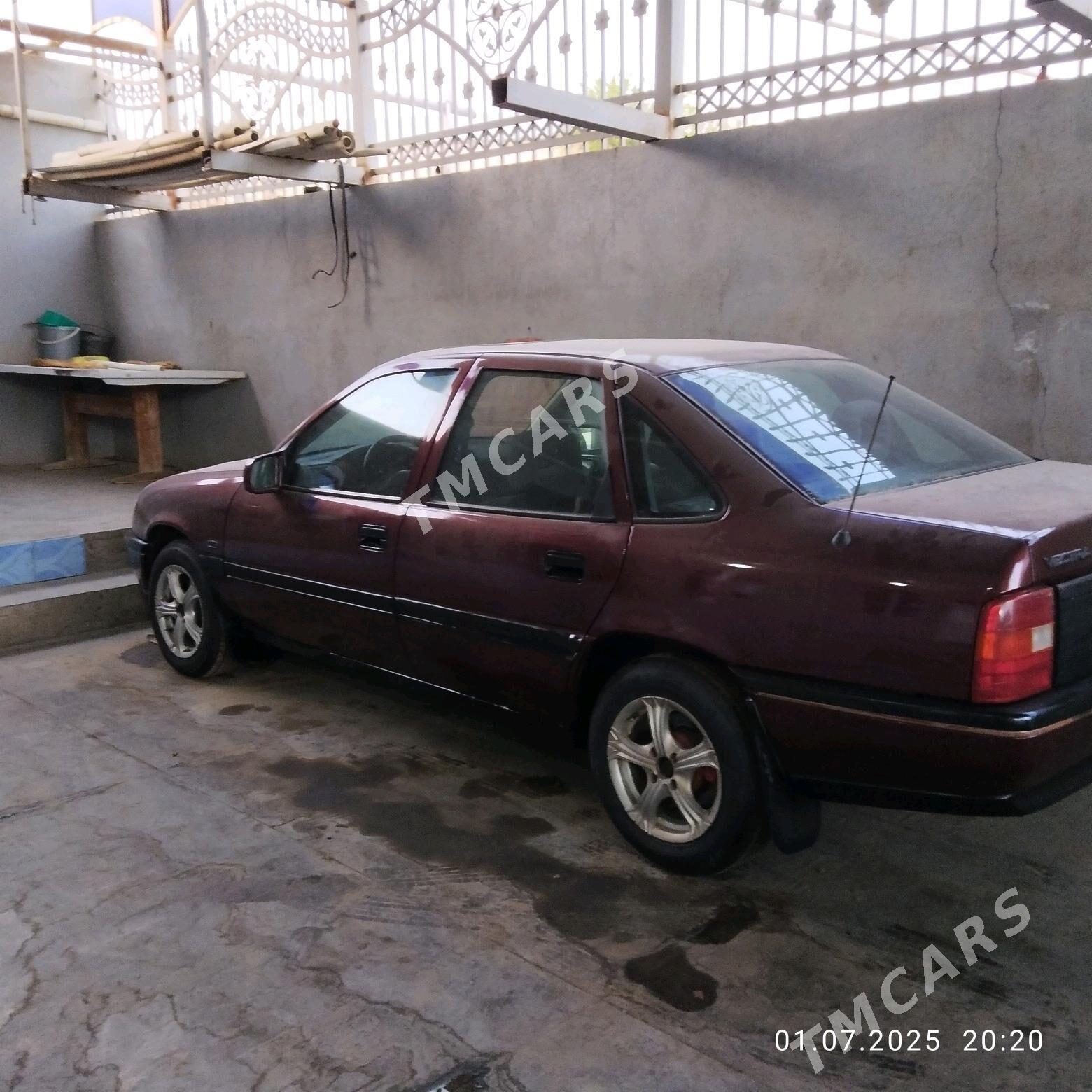 Opel Vectra 1992 - 29 000 TMT - Махтумкули - img 2