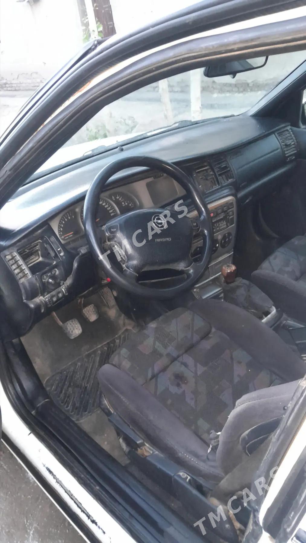 Opel Vectra 1998 - 30 000 TMT - Şabat etr. - img 2