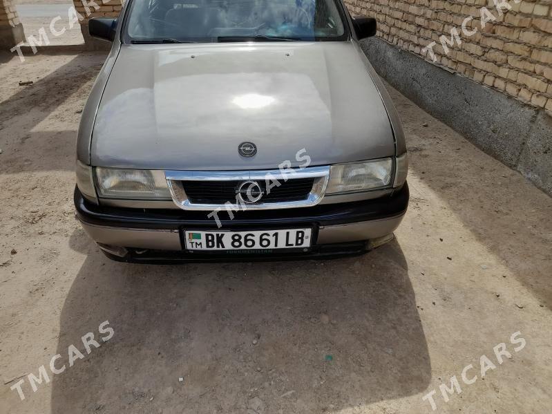 Opel Vectra 1989 - 25 000 TMT - Çärjew - img 6