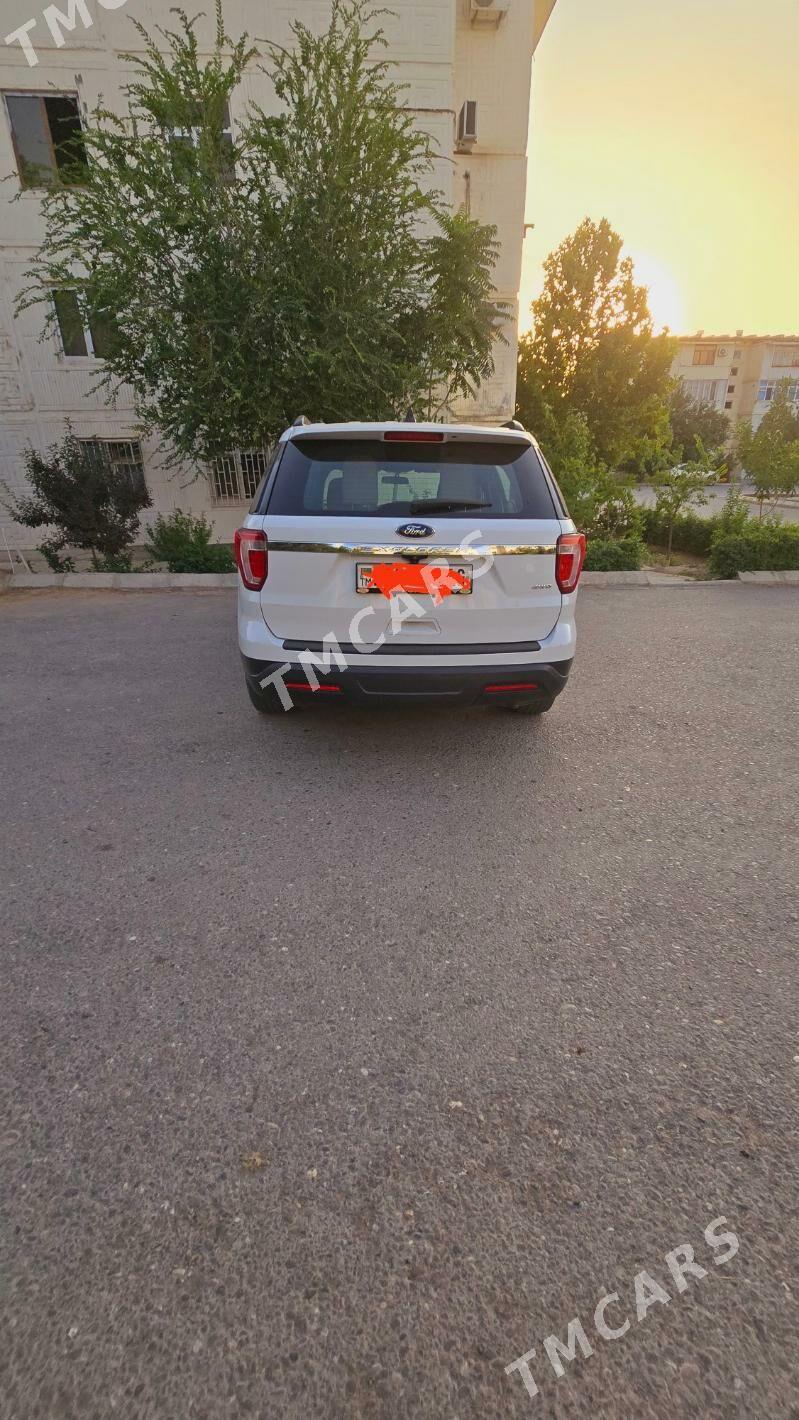 Ford Explorer 2018 - 300 000 TMT - 11 mkr - img 3