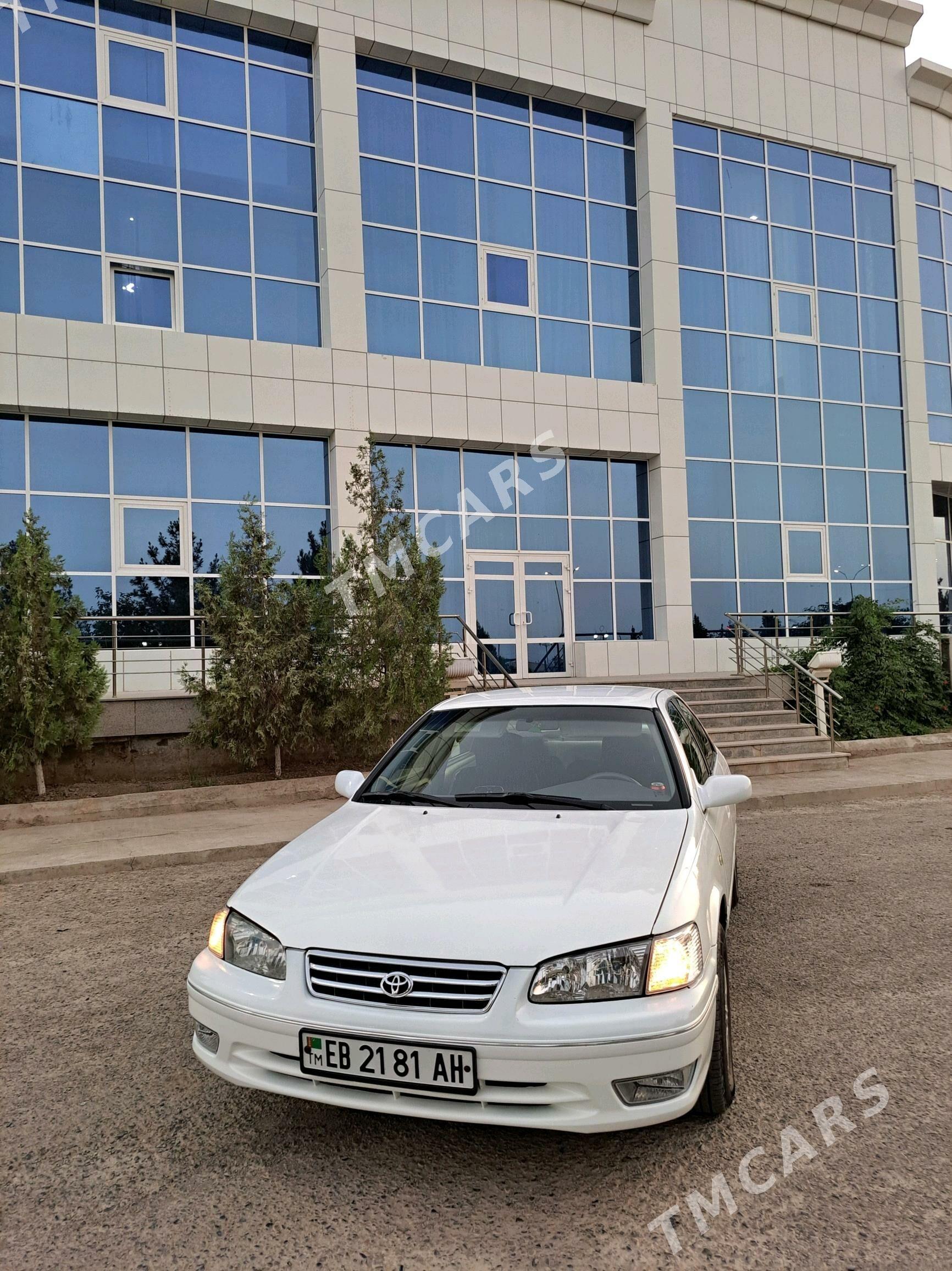 Toyota Camry 2000 - 113 000 TMT - Tejen - img 4