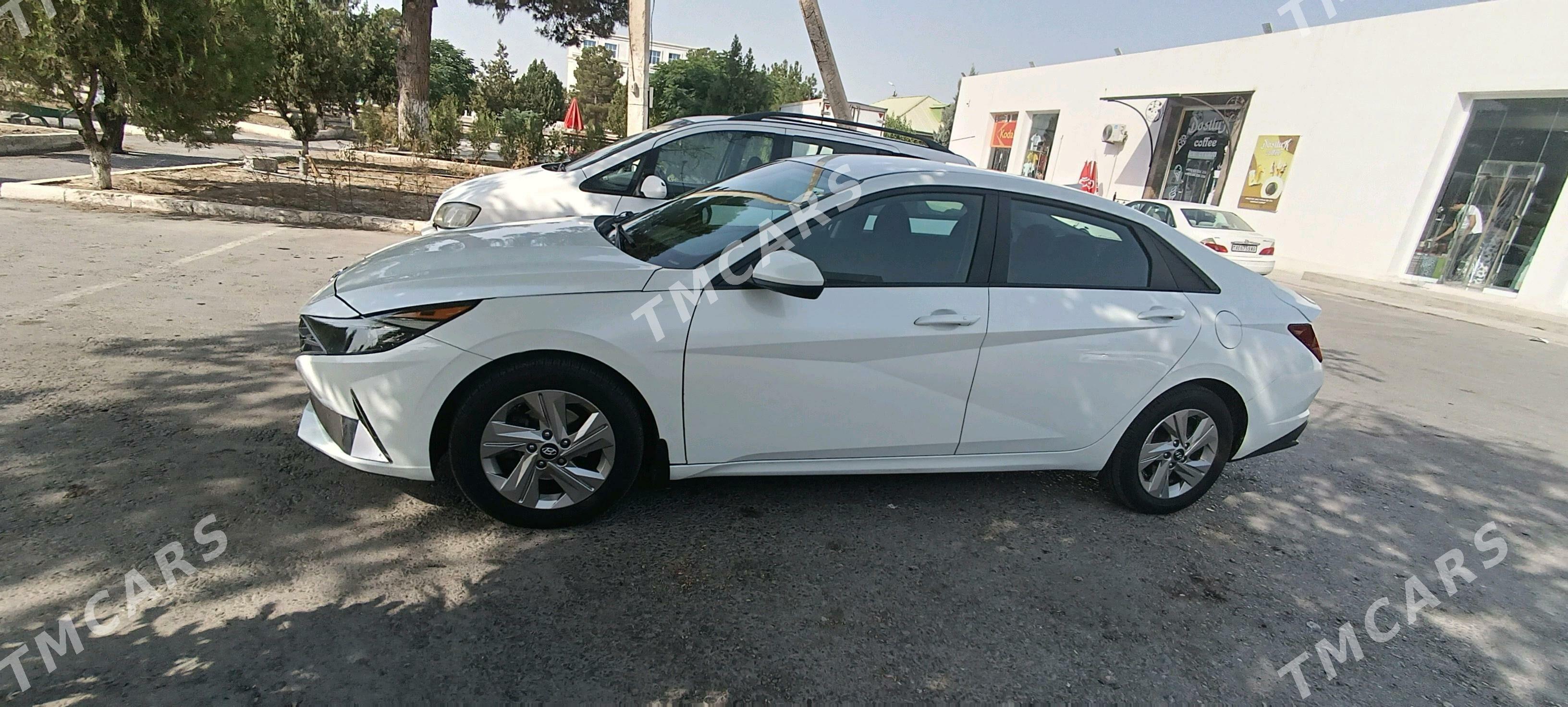 Hyundai Elantra 2023 - 250 000 TMT - Ашхабад - img 5
