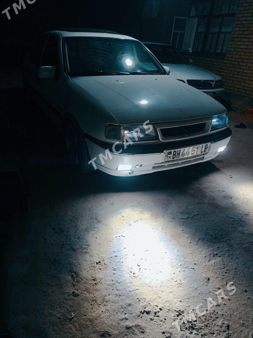 Opel Vectra 1992 - 20 000 TMT - Saýat - img 3