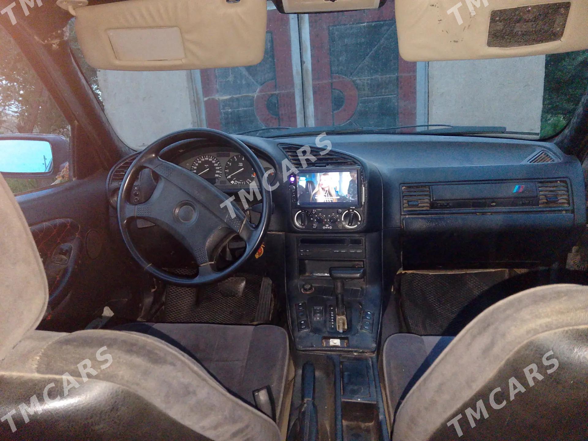 BMW 325 2000 - 40 000 TMT - Губадаг - img 7