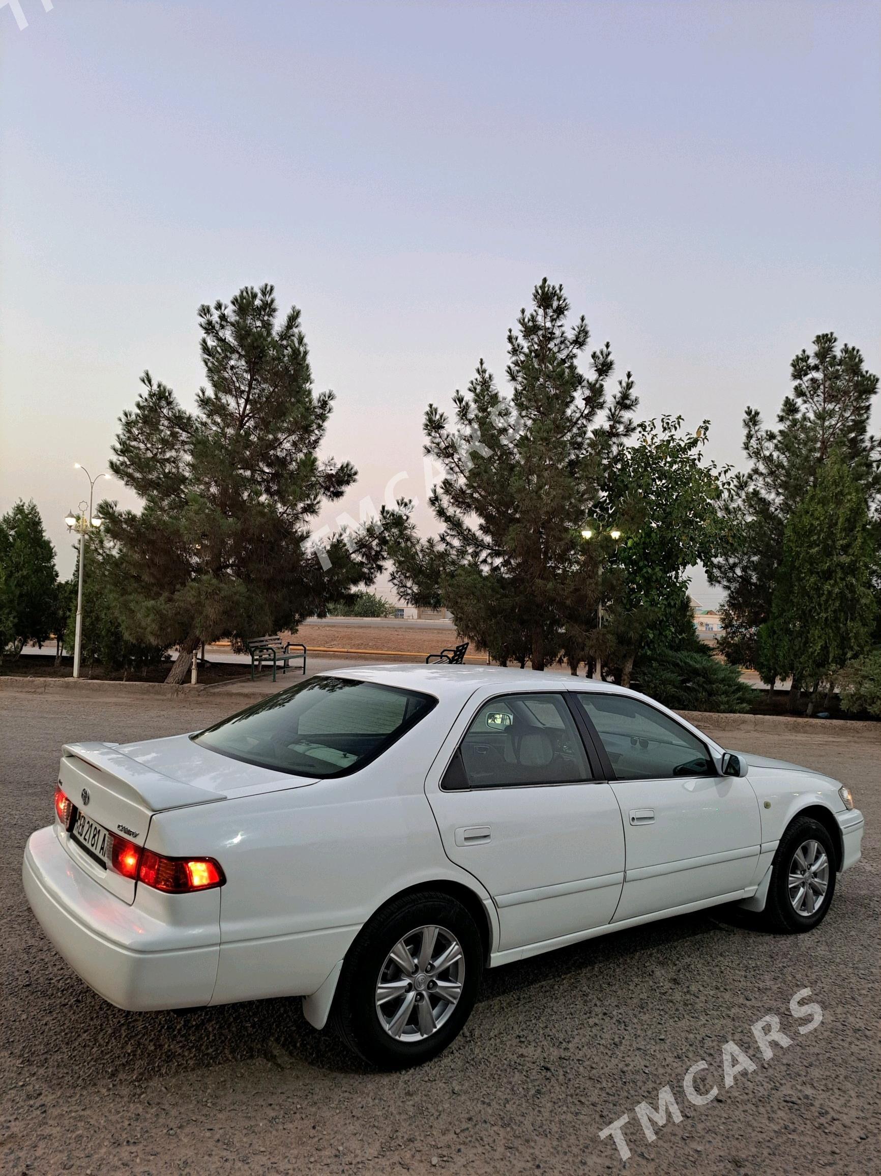 Toyota Camry 2000 - 113 000 TMT - Tejen - img 9