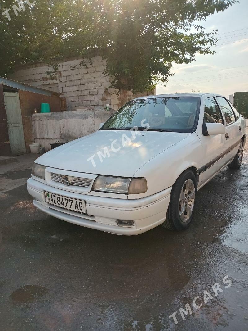 Opel Vectra 1994 - 25 000 TMT - Gypjak - img 5