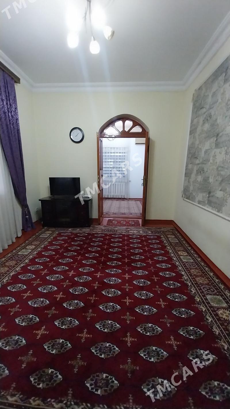 Çehow/Swaboda köçe beýik patal - Kim raýon - img 3