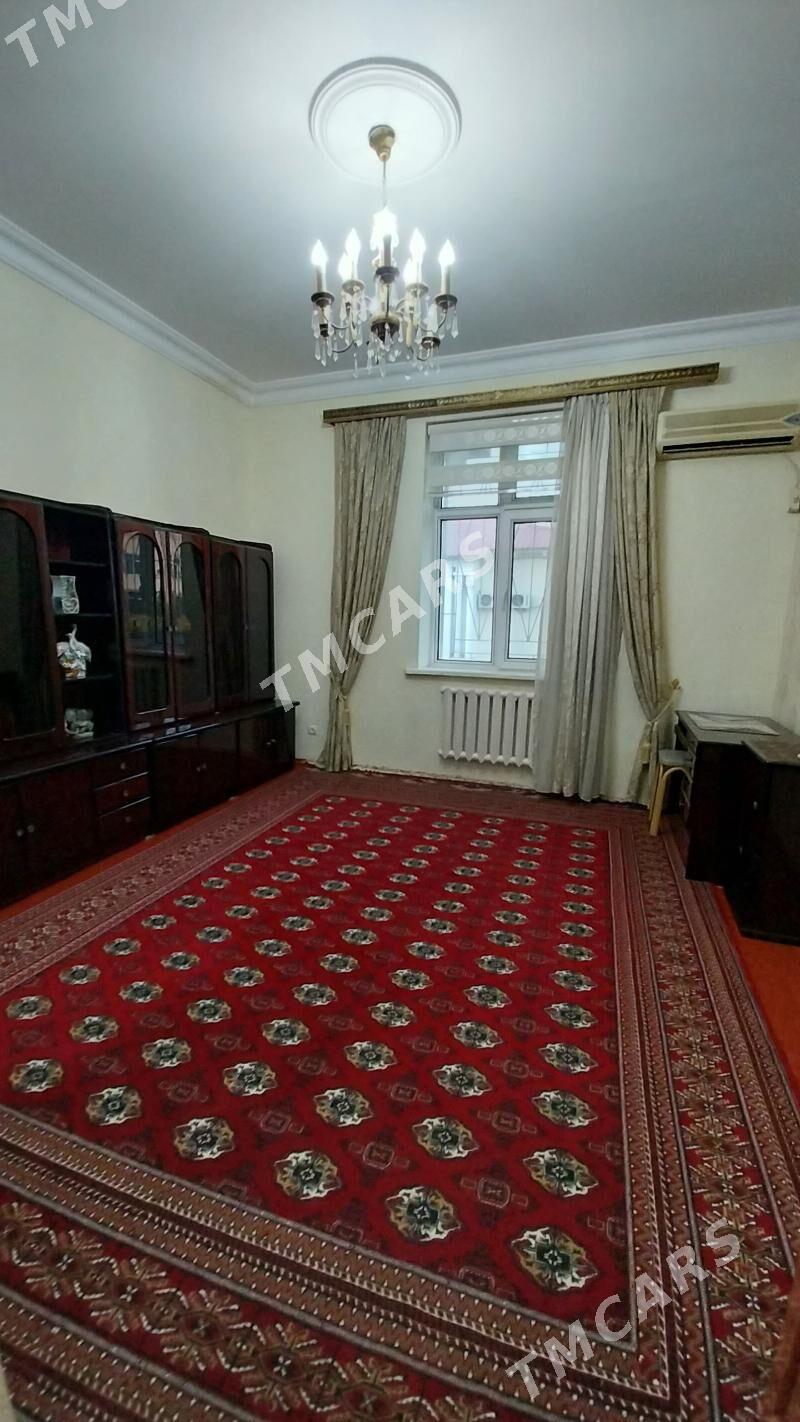 Çehow/Swaboda köçe beýik patal - Kim raýon - img 5