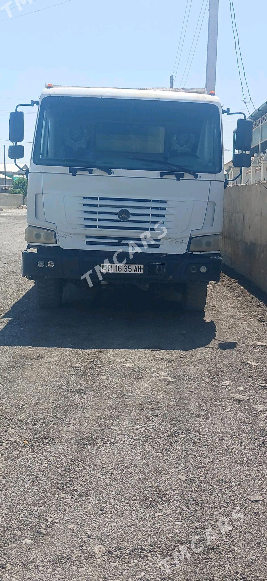 Howo Sinotruk 2010 - 250 000 TMT - Гёкдепе - img 4