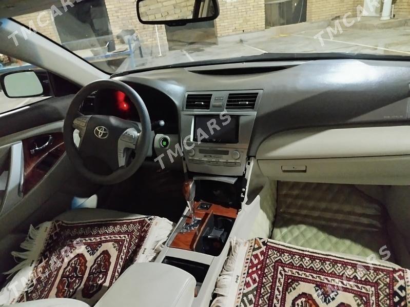 Toyota Camry 2010 - 190 000 TMT - Türkmenabat - img 3