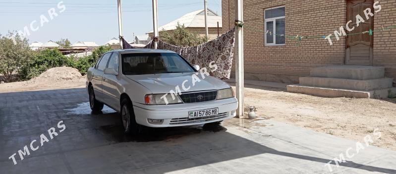 Toyota Avalon 1995 - 90 000 TMT - Мары - img 4
