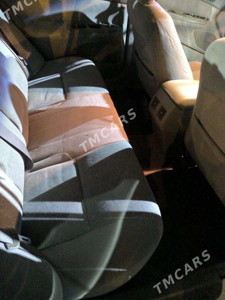Toyota Camry 2003 - 120 000 TMT - Мары - img 5