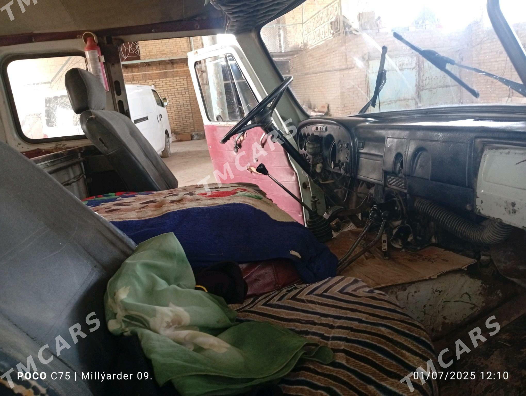 UAZ 2206 2001 - 30 000 TMT - Ходжамбаз - img 2