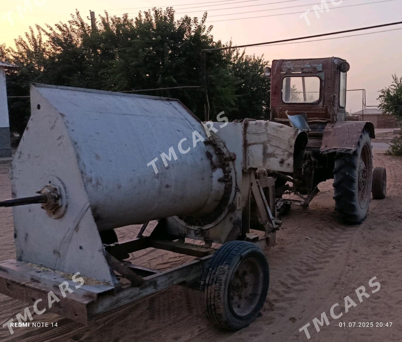 MTZ T-28 2002 - 38 000 TMT - Babadaýhan - img 4