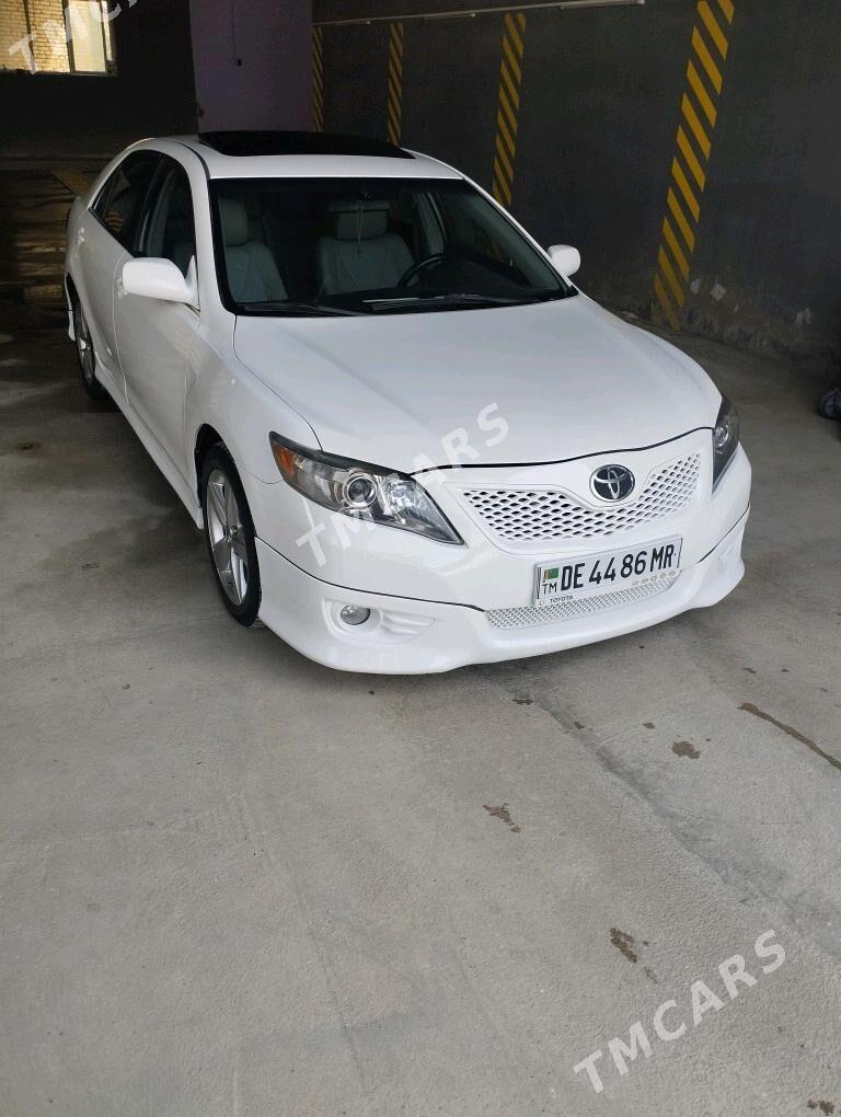 Toyota Camry 2011 - 190 000 TMT - Wekilbazar - img 2