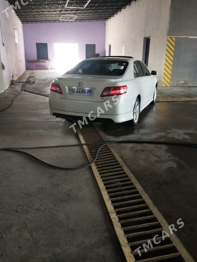 Toyota Camry 2011 - 190 000 TMT - Wekilbazar - img 3