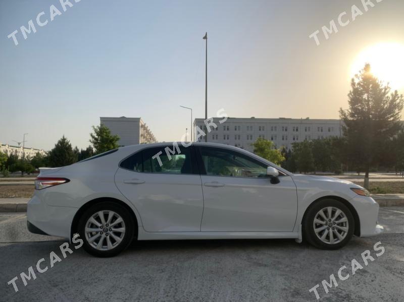 Toyota Camry 2018 - 310 000 TMT - Ашхабад - img 2