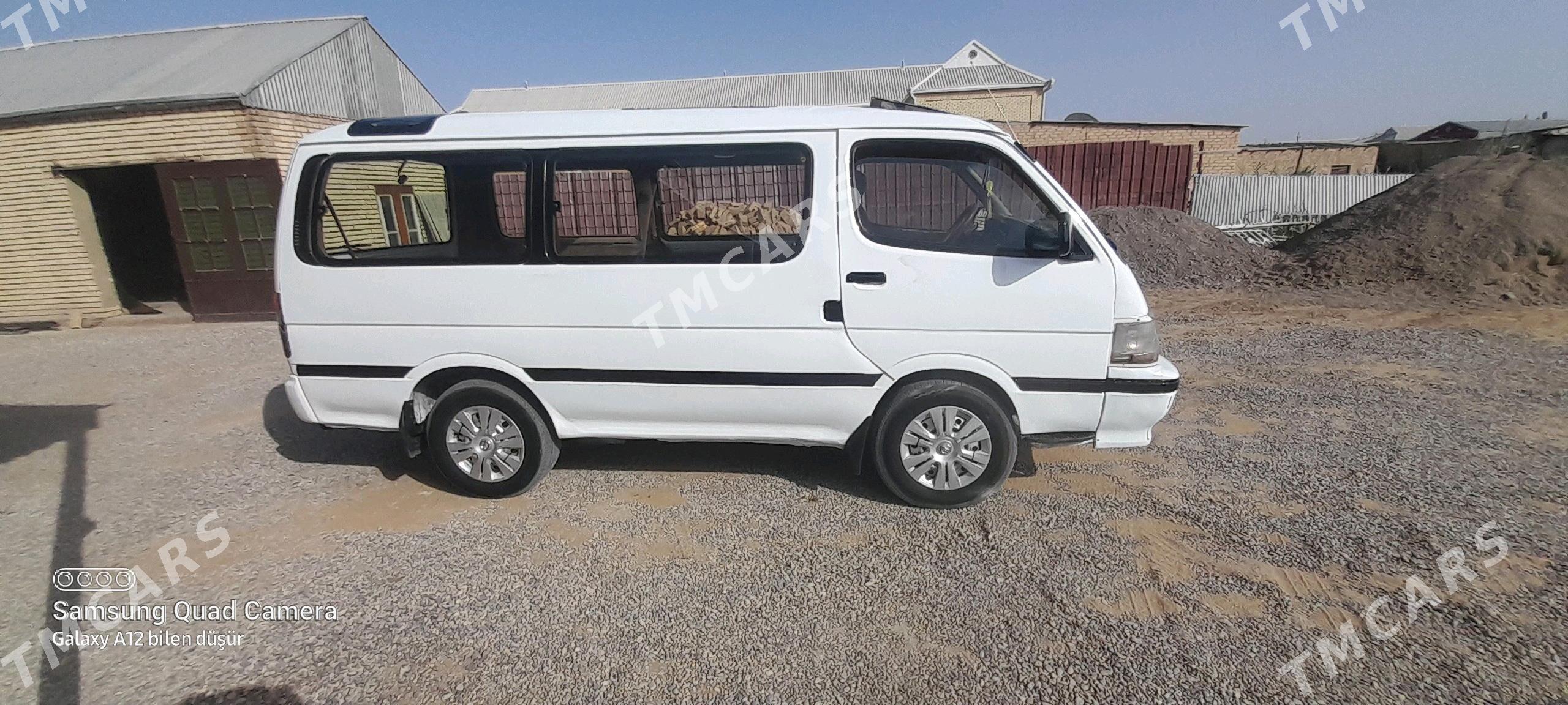 Toyota Hiace 1993 - 55 000 TMT - Mary - img 2