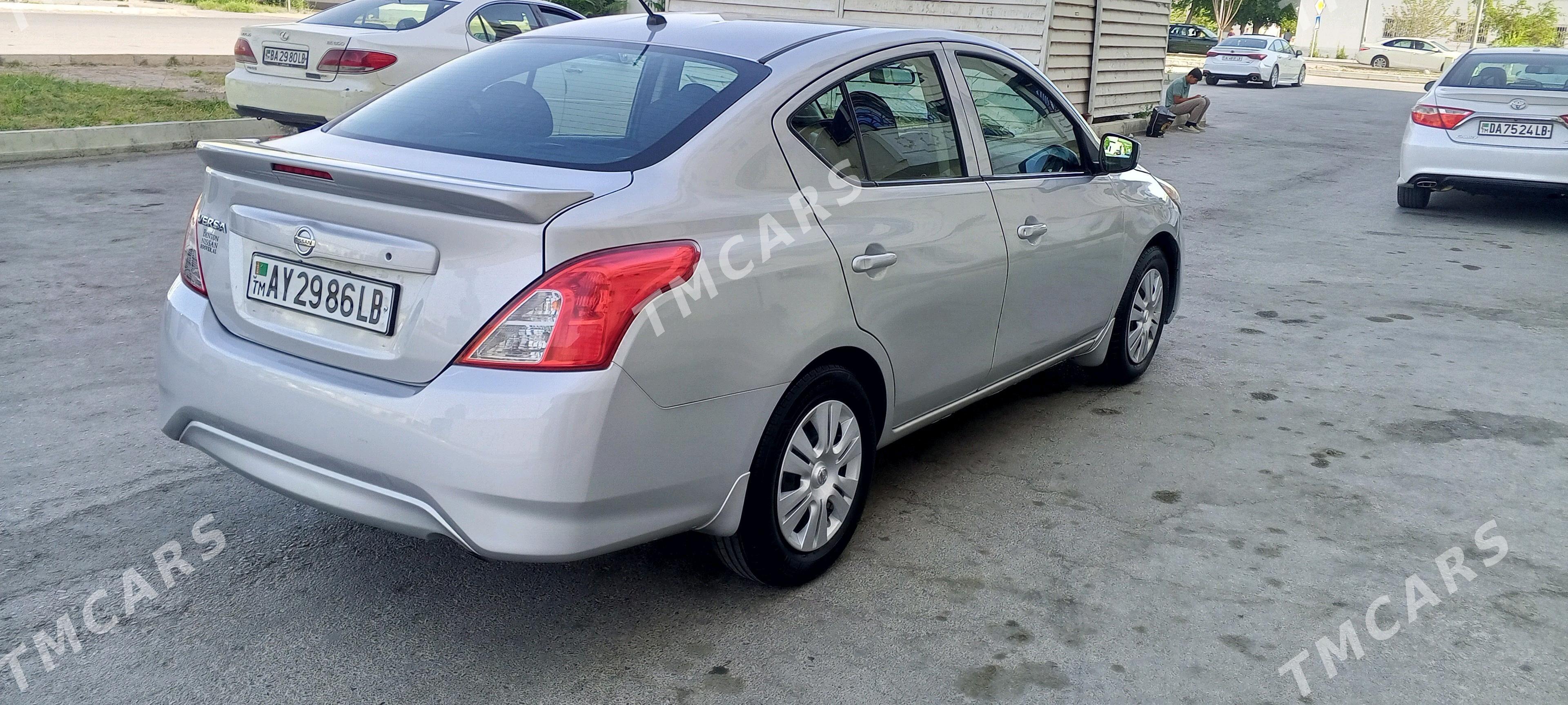 Nissan Versa 2017 - 130 000 TMT - Türkmenabat - img 6