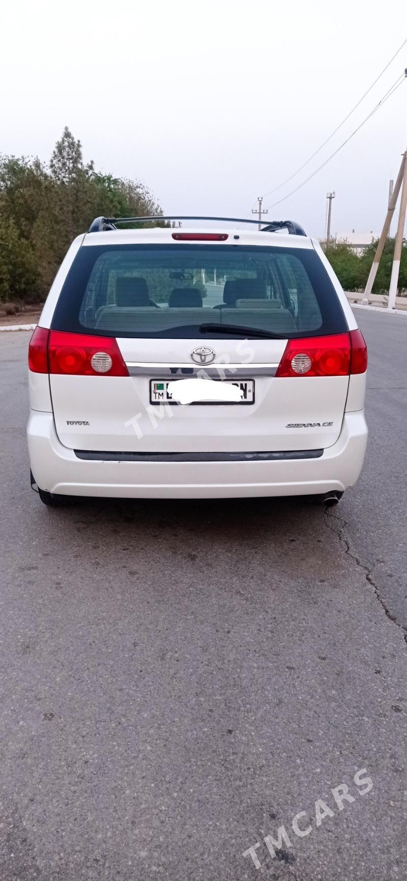 Toyota Sienna 2007 - 195 000 TMT - Balkanabat - img 5