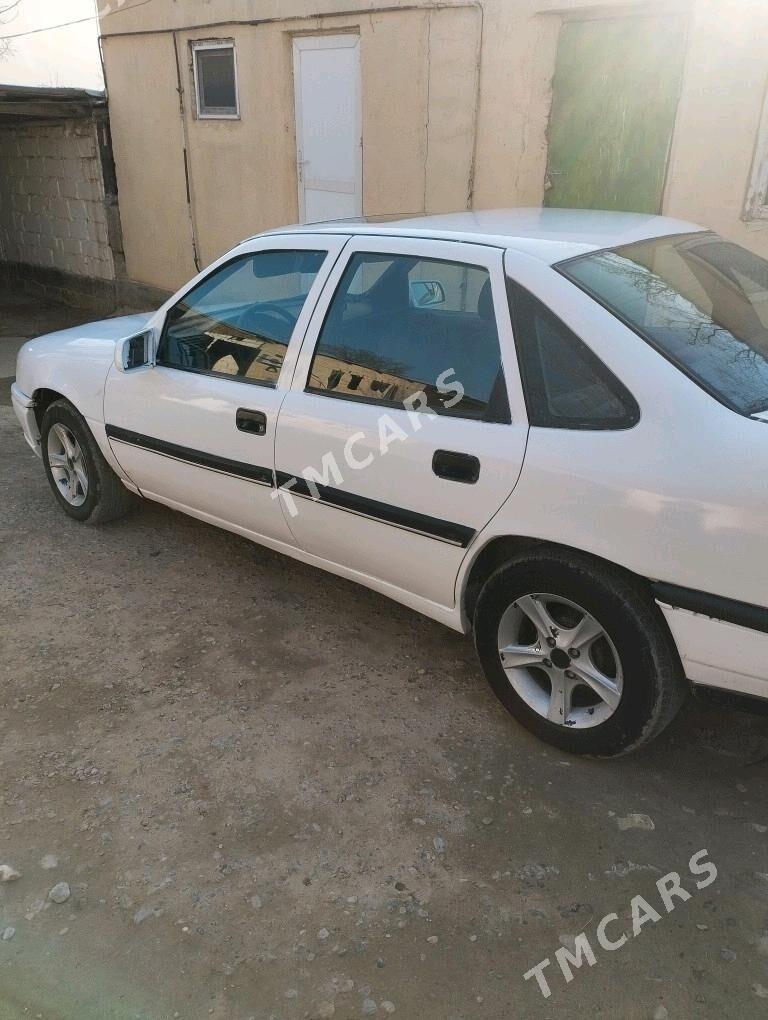 Opel Vectra 1991 - 26 000 TMT - Ak bugdaý etraby - img 2