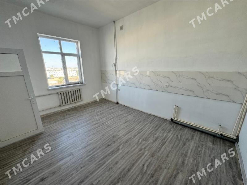 Элитка Рысгал 4этаж 2ком 110м² - Daşoguz - img 6