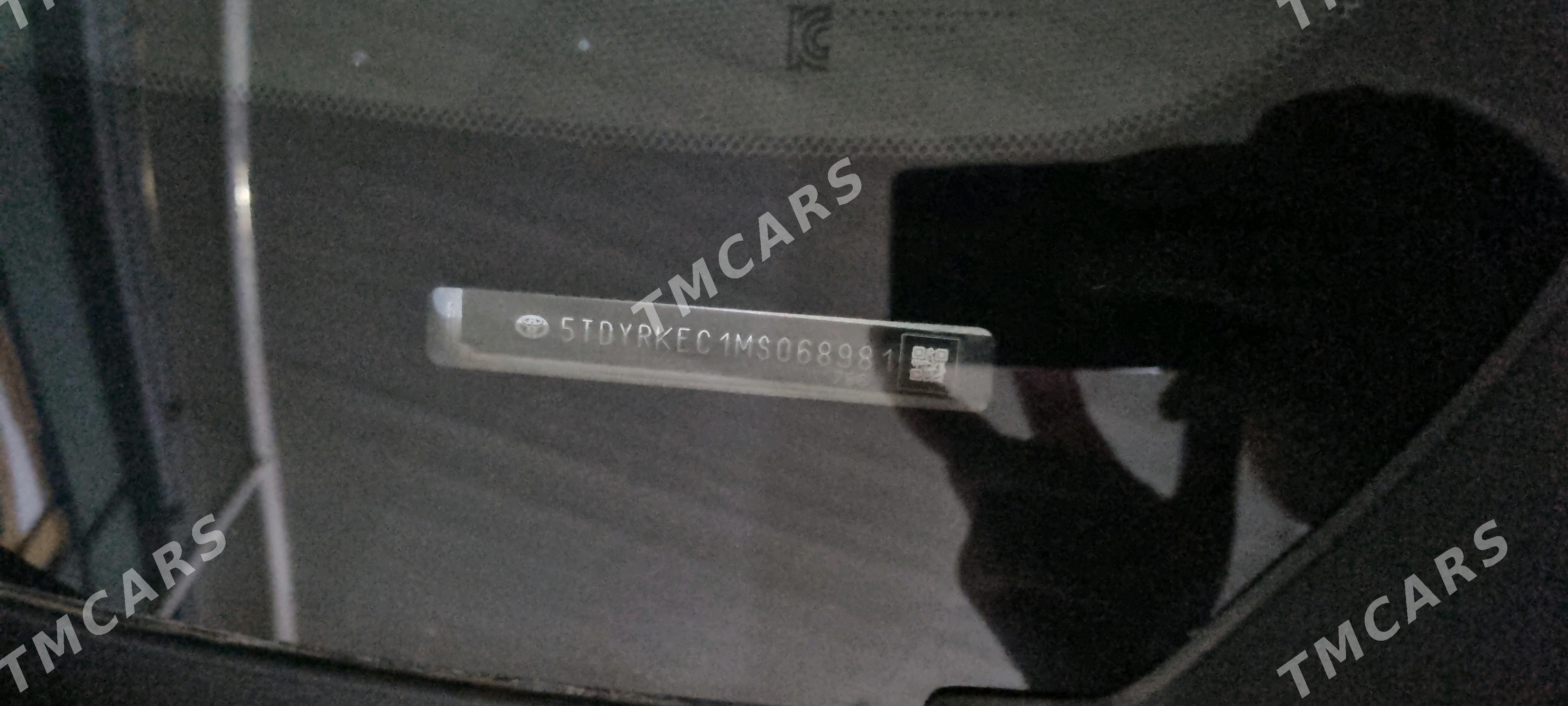 Toyota Sienna 2022 - 540 000 TMT - Сакарчага - img 4