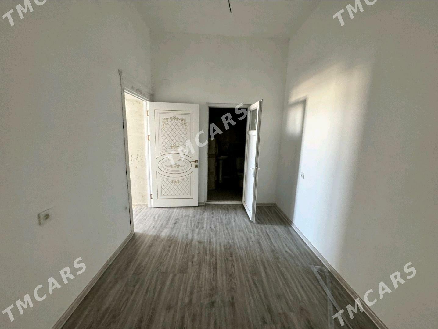 Элитка Рысгал 4этаж 2ком 110м² - Daşoguz - img 10