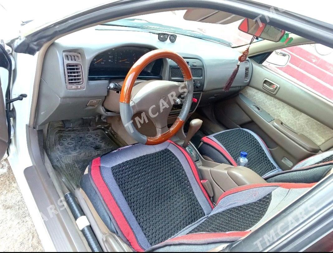 Toyota Vista 1995 - 46 000 TMT - Мары - img 4