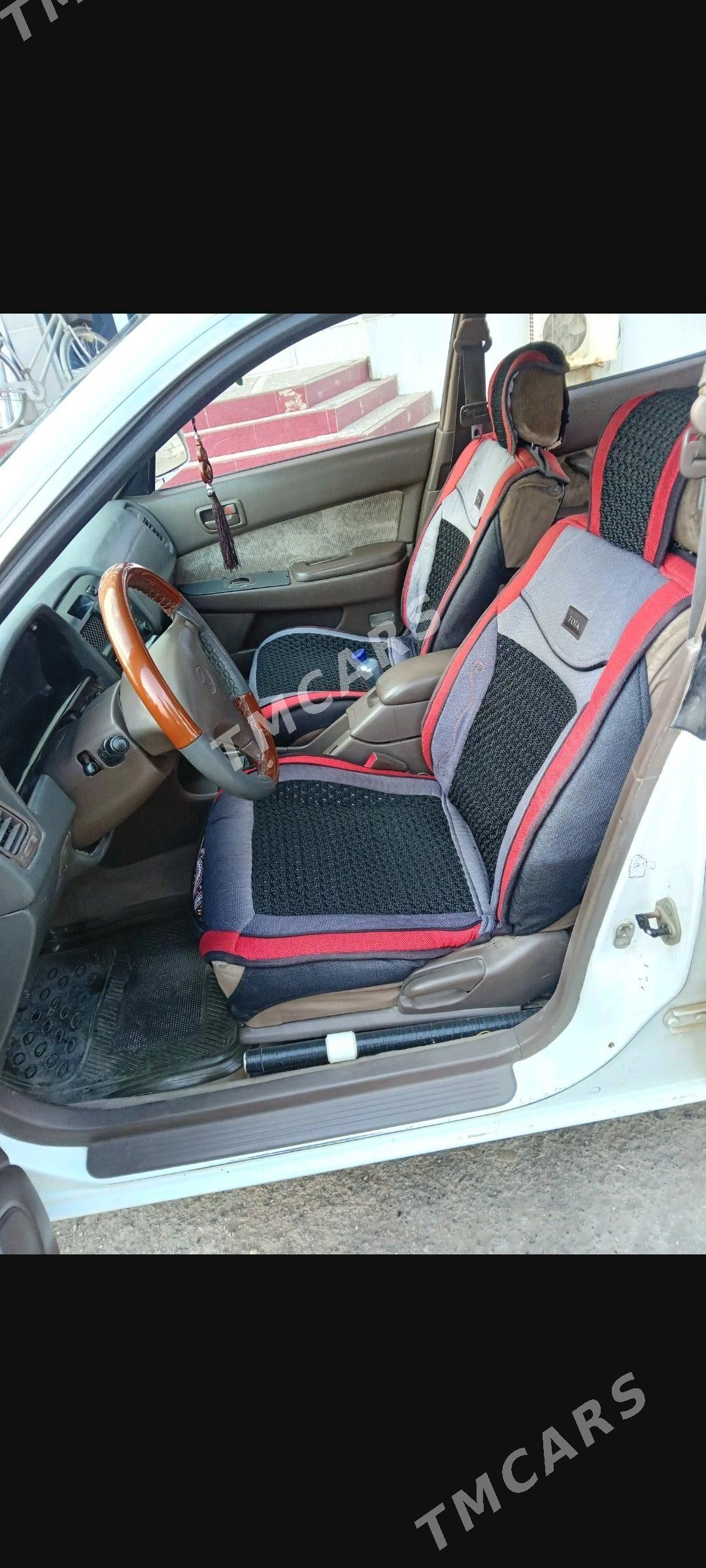 Toyota Vista 1995 - 46 000 TMT - Мары - img 5