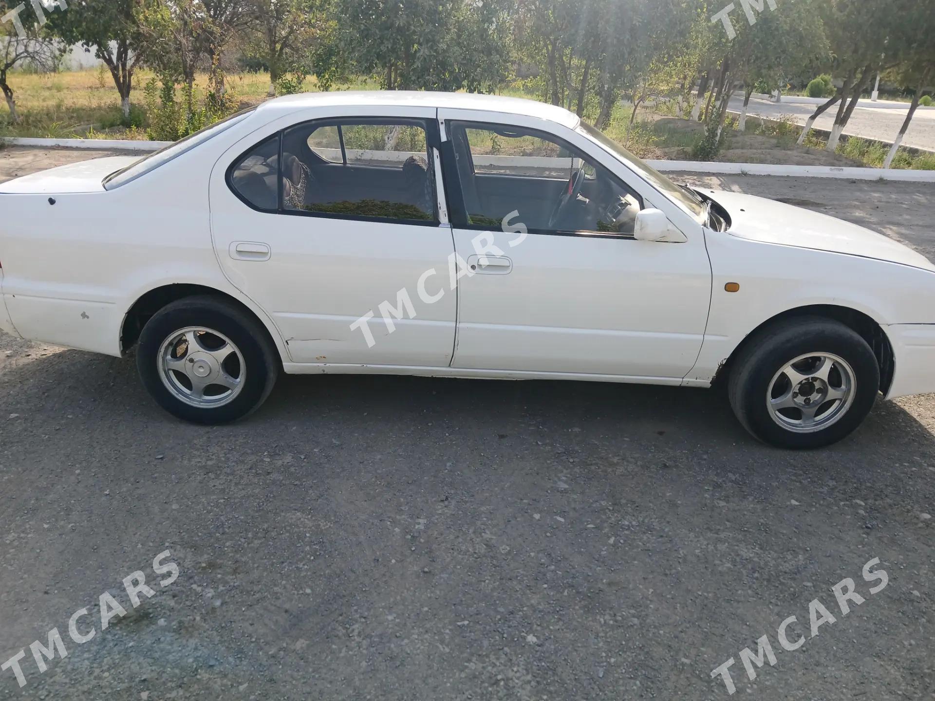 Toyota Camry 1995 - 45 000 TMT - Dänew - img 5
