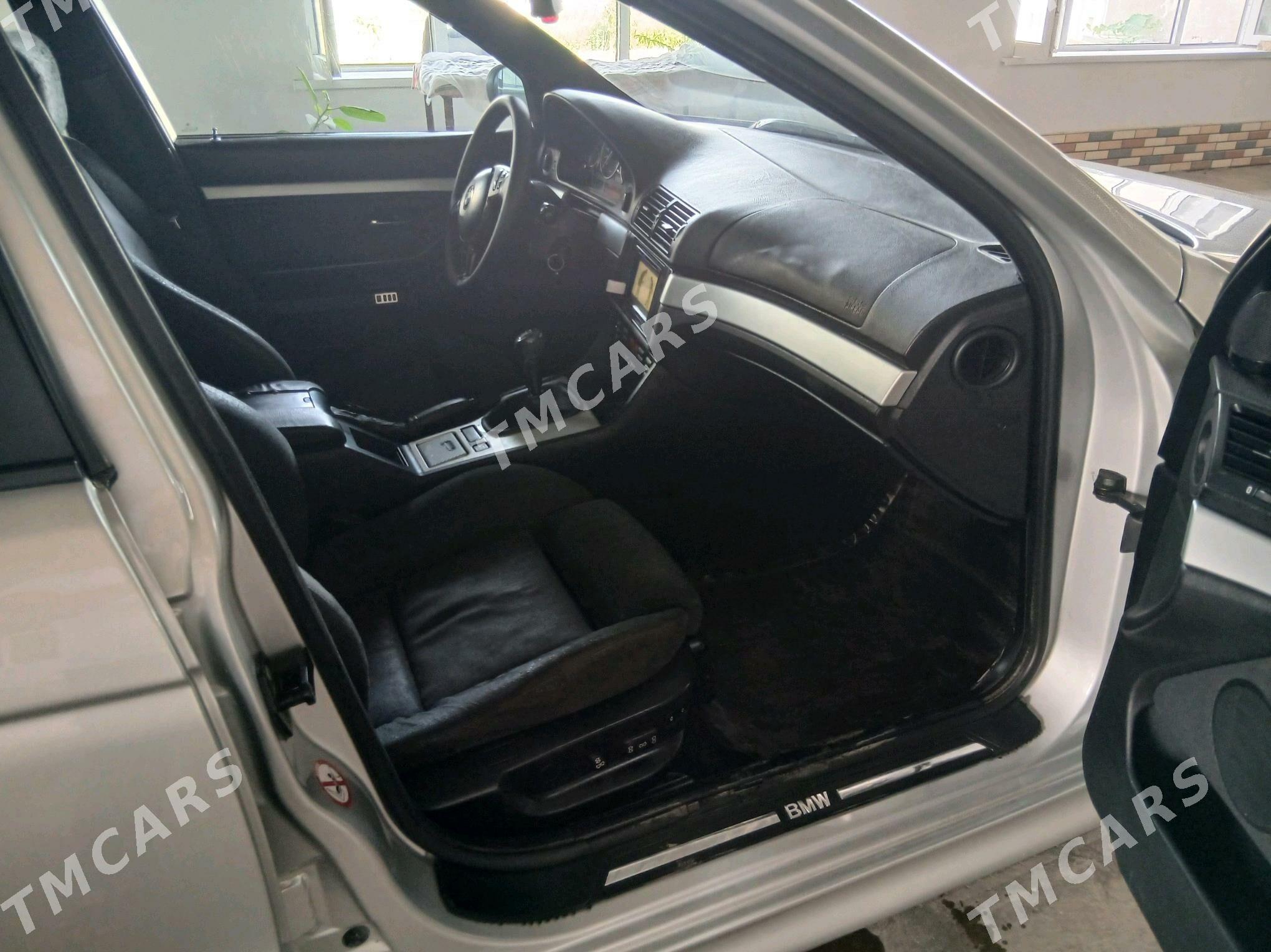 BMW E39 2002 - 140 000 TMT - Дянев - img 6