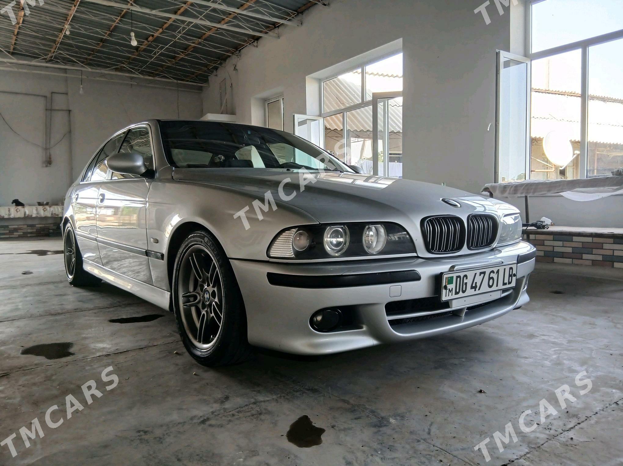 BMW E39 2002 - 140 000 TMT - Дянев - img 2